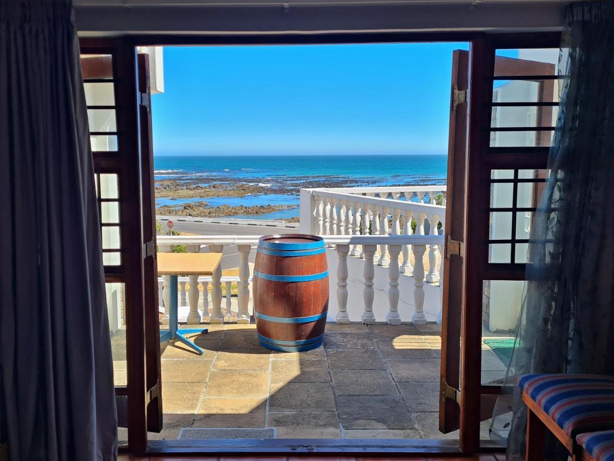 גנסבאי Walkerbay Accommodation מראה חיצוני תמונה