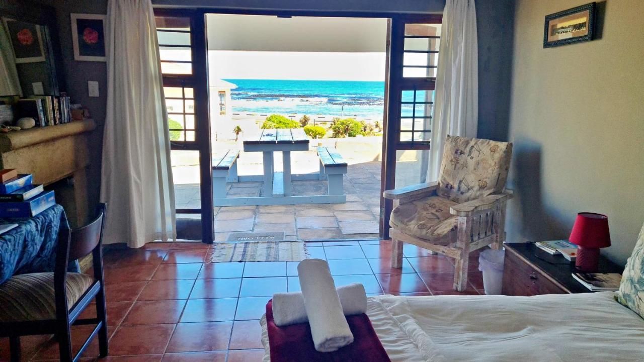 גנסבאי Walkerbay Accommodation מראה חיצוני תמונה