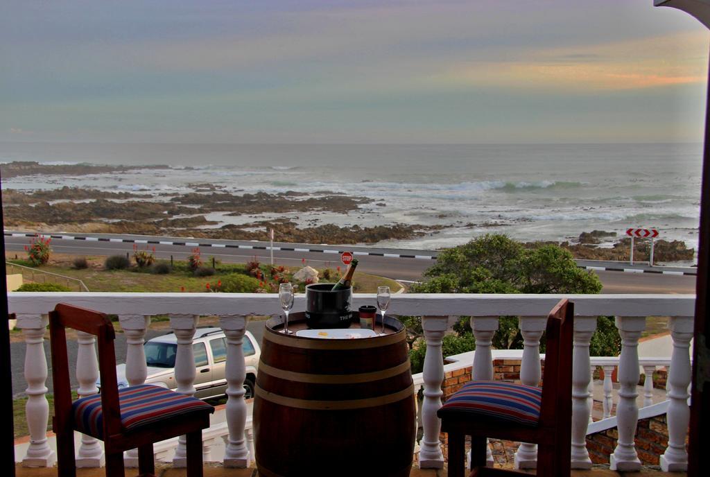 גנסבאי Walkerbay Accommodation מראה חיצוני תמונה