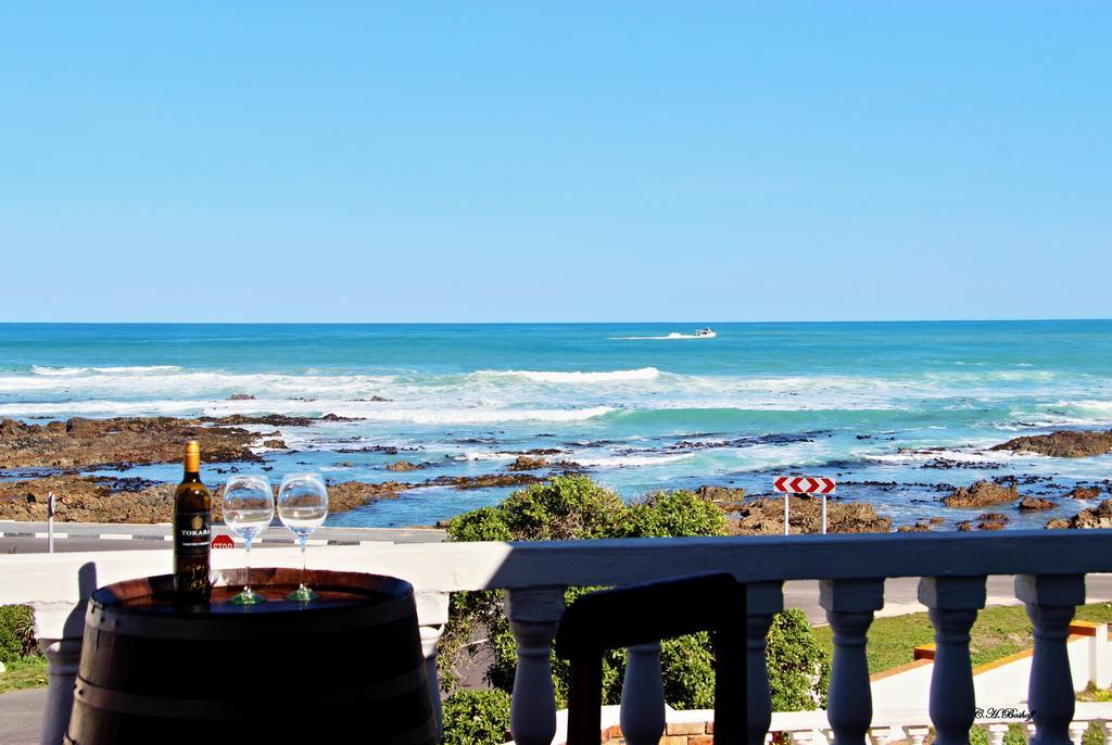 גנסבאי Walkerbay Accommodation מראה חיצוני תמונה