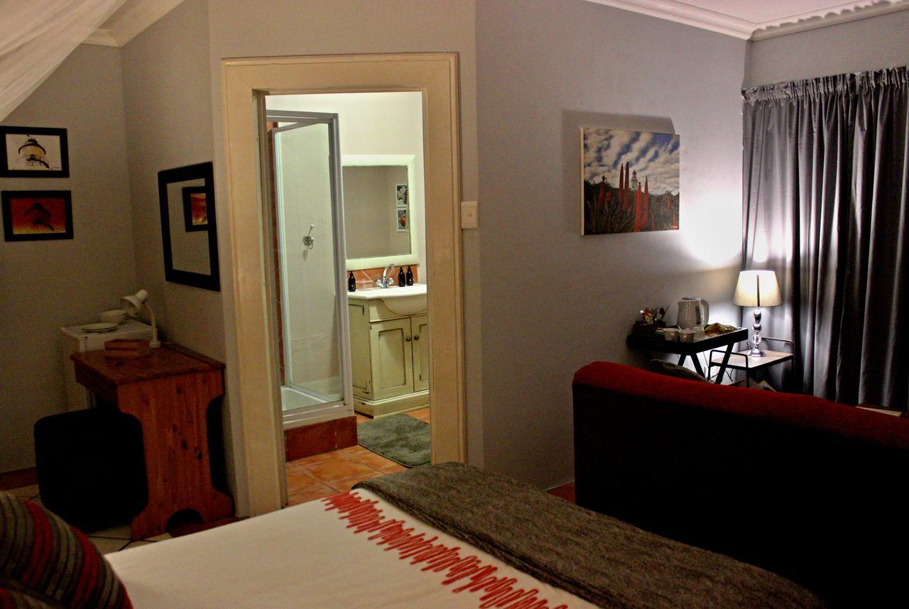 גנסבאי Walkerbay Accommodation מראה חיצוני תמונה