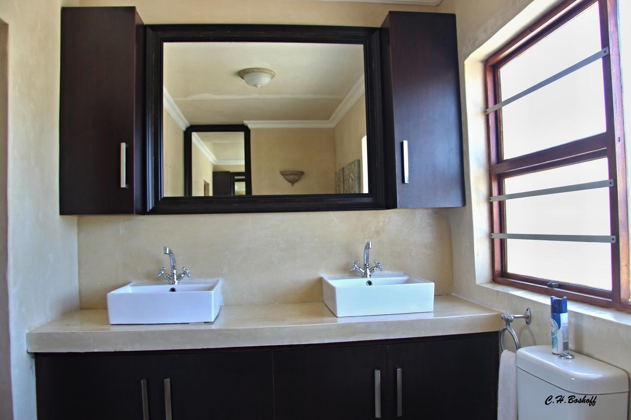 גנסבאי Walkerbay Accommodation מראה חיצוני תמונה
