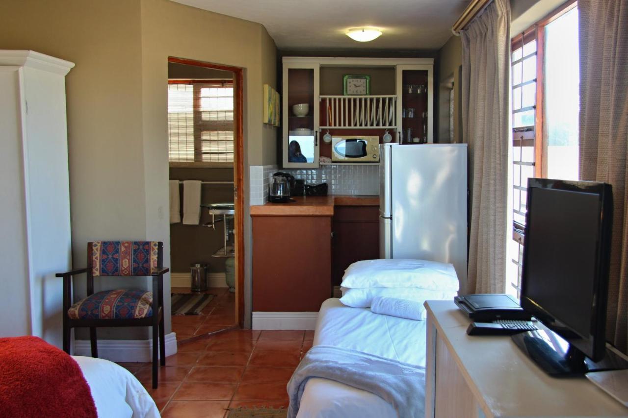 גנסבאי Walkerbay Accommodation מראה חיצוני תמונה